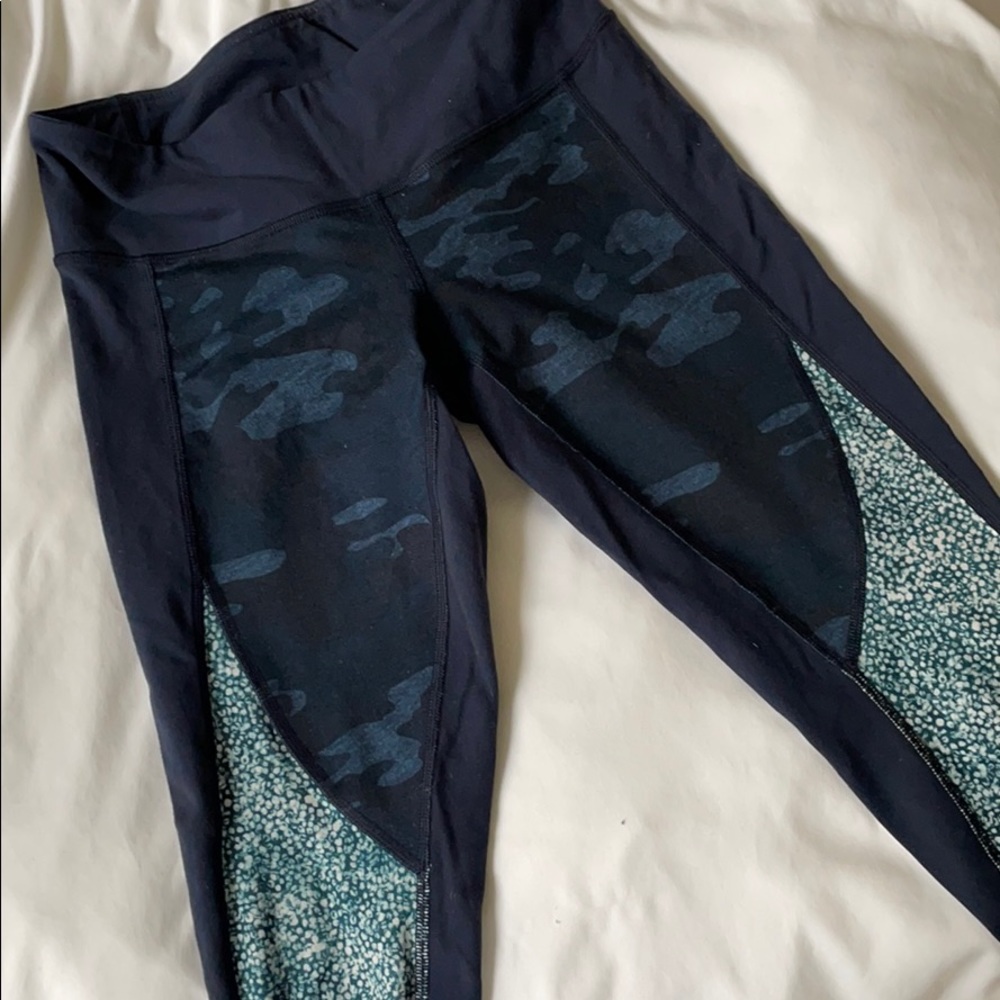Lululemon cropped leggings